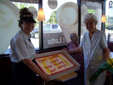 mcdonald birthday cake