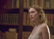 Kate Winslet is earning Oscar buzz as a woman in post-WWII Germany who re-encounters a former flame while on trial for war crimes in “The Reader.”