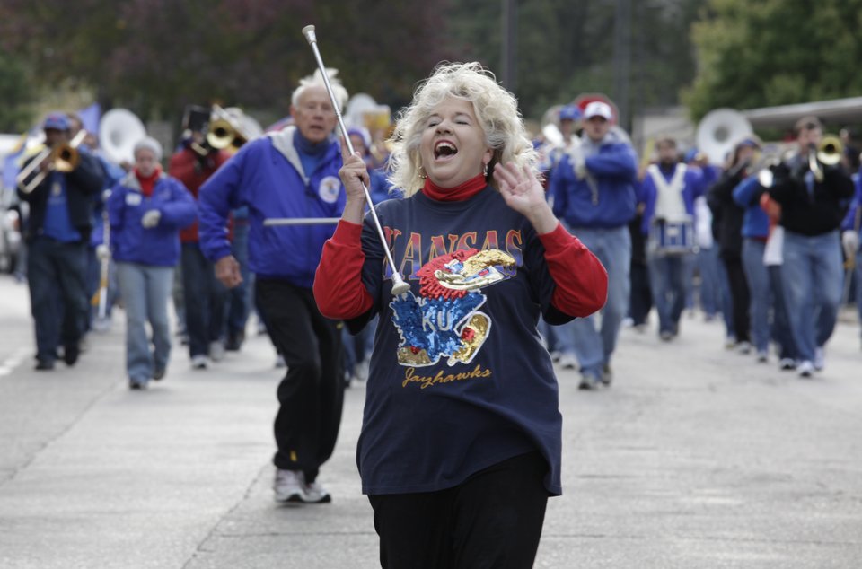 KU parade