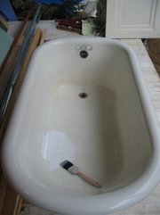 Tile resurfacing paints provide a durable, porcelain-like finish that can make your old bathtub look like new again.