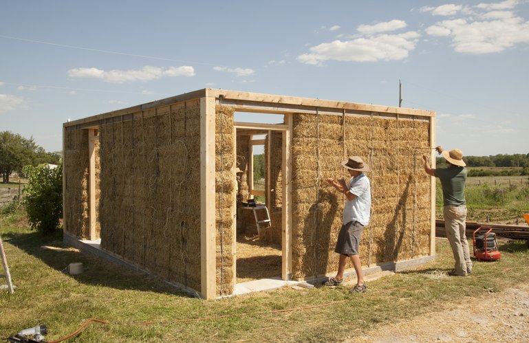 Straw bales provide foundation for sustainable building | Research and 
