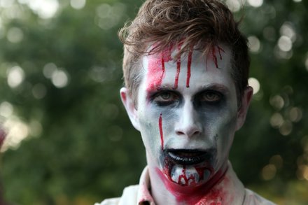 zombie-colleenprohaska3_t440.jpg