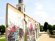 The Breakthrough Sculpture in Fulton, Mo., created by artist Edwina Sandys, a granddaughter of Winston Churchill, was made with eight consecutive sections of the Berlin Wall.