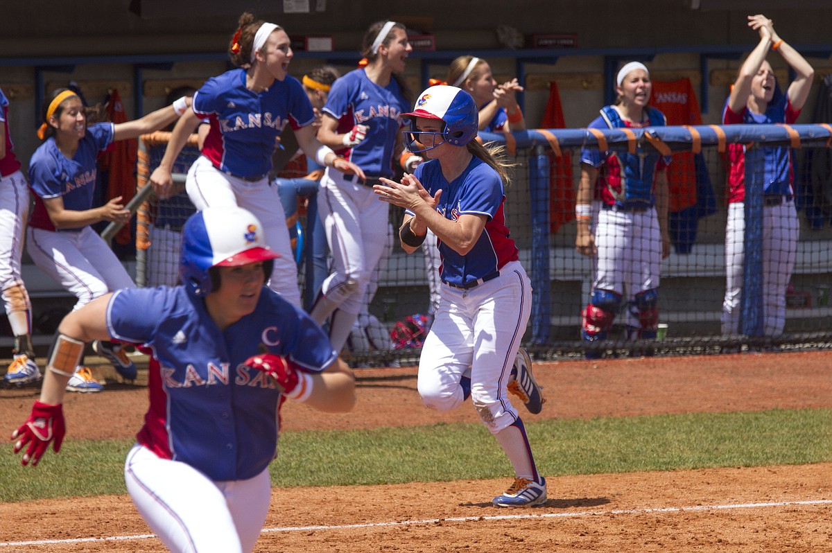 kansas-softball-vs-baylor-game-3-kusports