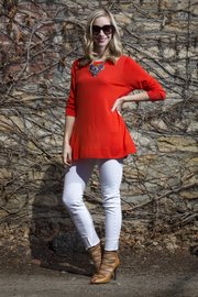 Emily’s outfit: J. Crew sweater, PacSun white skinny jeans, Francesca’s statement necklace, Rebecca Minkoff sandals via Shopbop.com