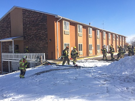 Americas Best Value Inn Fire Ljworld Lawrence Firefighters Enter America S Best Value Inn 515 Mcdonald Drive In Response To A Reported Fire Monday Jan 15 2018