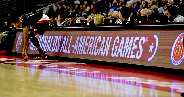 East guard Markelle Fultz, left, from DeMatha Catholic in Hyattsville, Md. waits to play during the McDonald's All-American boys basketball game, Wednesday, March 30, 2016, in Chicago. (AP Photo/Matt Marton)


