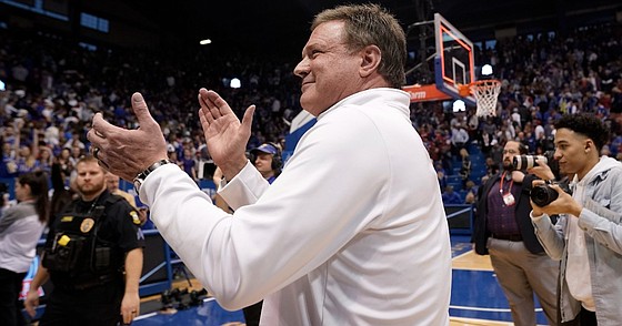 125-year reunion, big Kansas win make for special day at Allen Fieldhouse