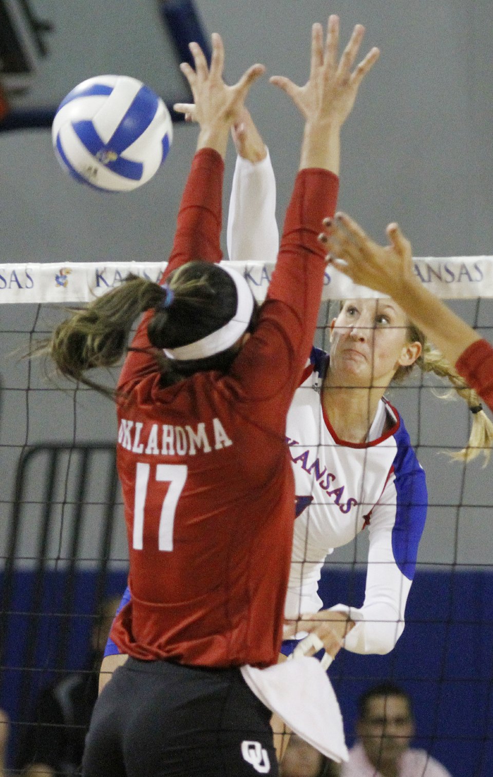 KU volleyball vs Oklahoma | KUsports.com