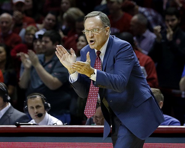 Oklahoma head coach Lon Kruger reacts to a play against TCU during the second half of an NCAA college basketball game in Norman, Okla., Tuesday, Feb. 2, 2016. Oklahoma won 95-72. (AP Photo/Alonzo Adams)