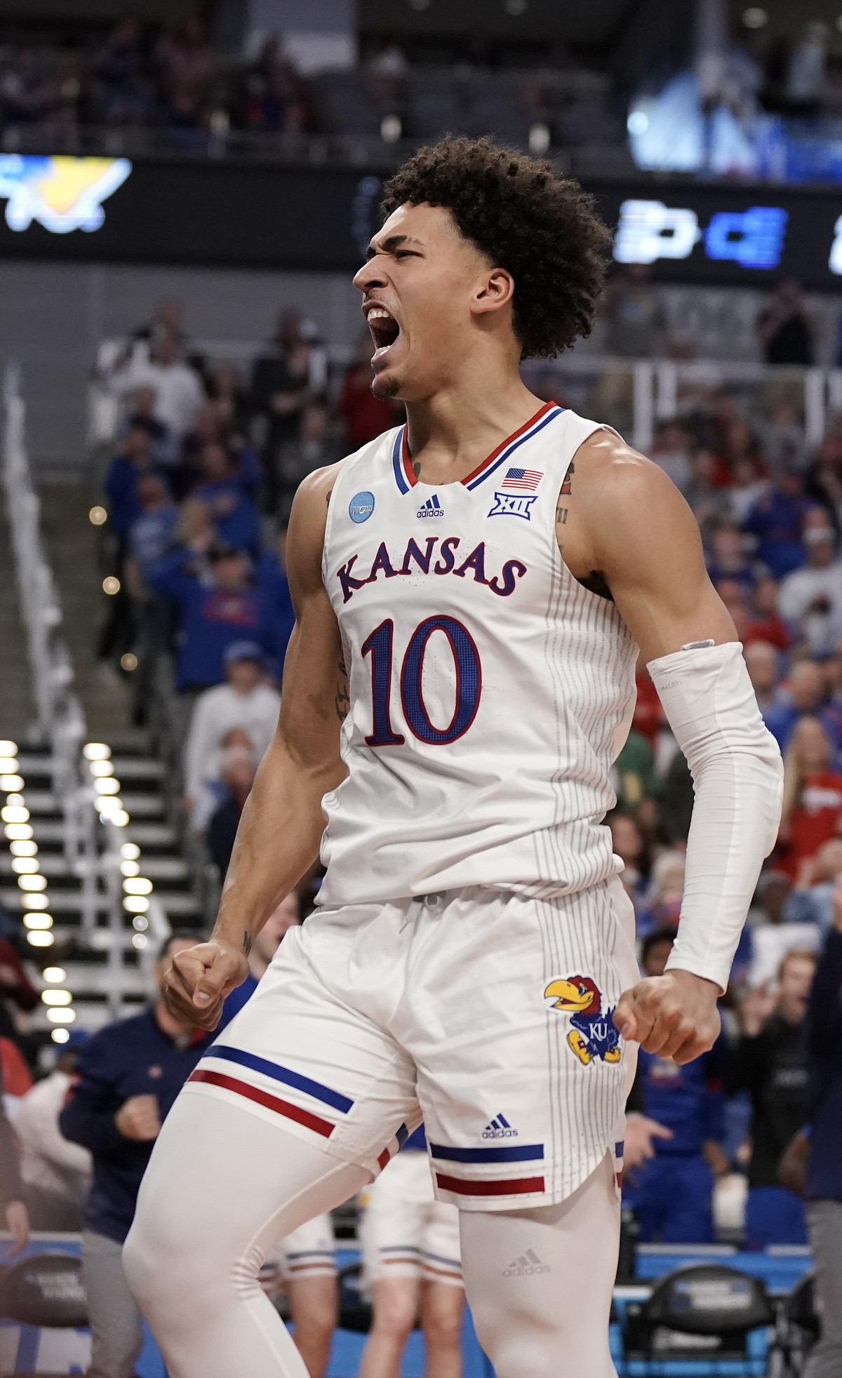 Kings of the Wings? Kansas picked to have the best collection of hybrid playmakers in all of college basketball   | Tale of the Tait