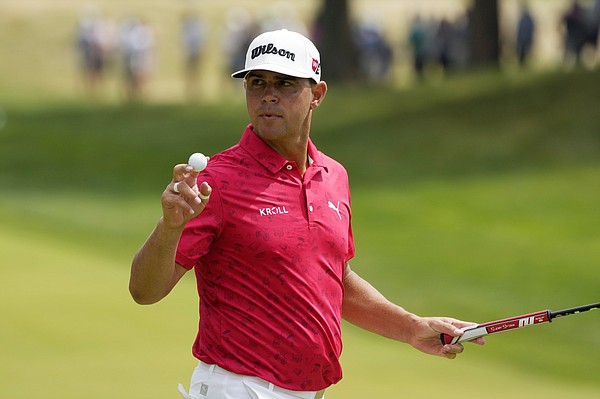 Gary Woodland reacts after putting on the ninth hole during the second round of the U.S. Open golf tournament at The Country Club, Friday, June 17, 2022, in Brookline, Mass. (AP Photo/Charles Krupa)


